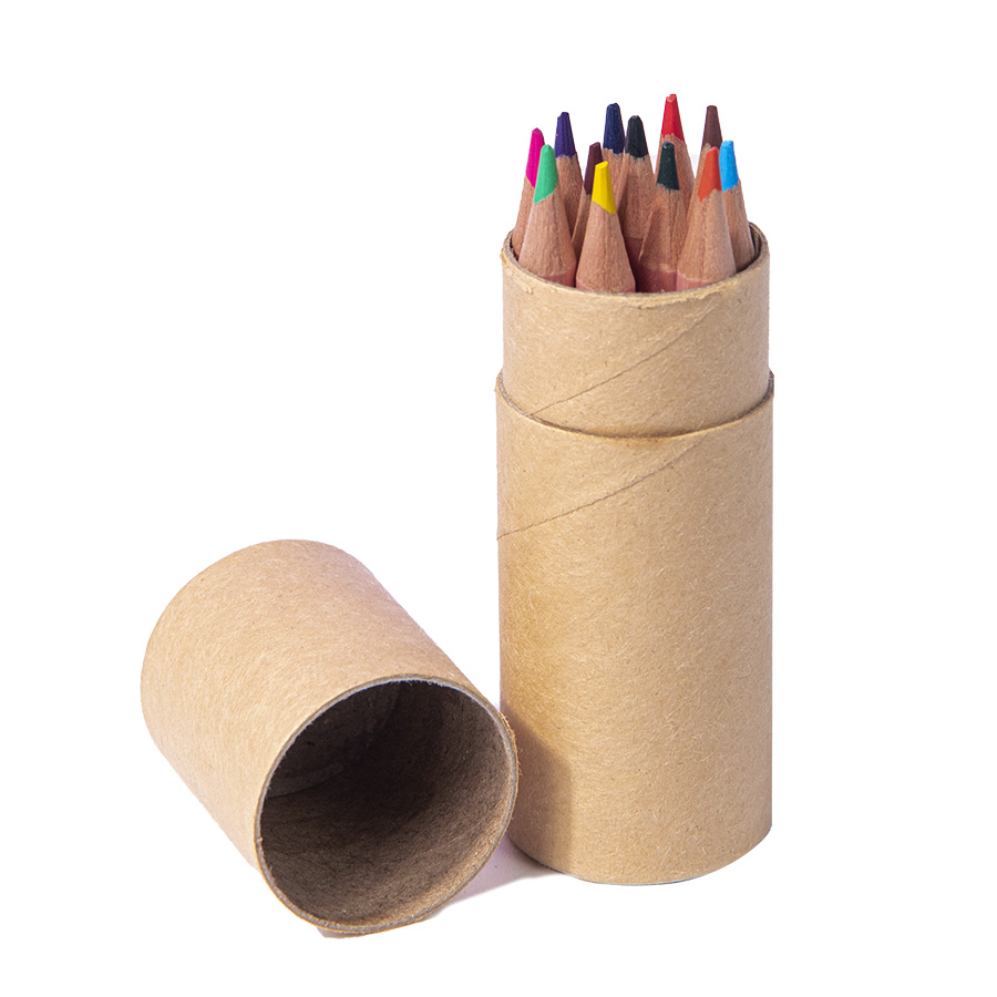 Цветные карандаши в картонной коробке