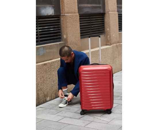 Чемодан Lightweight Luggage M, красный, Цвет: красный, Объем: 54, Размер: 65x45x26 см, изображение 7