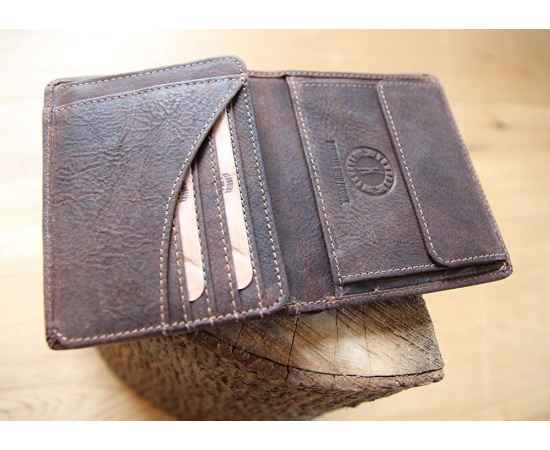 Бумажник KLONDIKE «Eric», натуральная кожа в темно-коричневом цвете, 10 х 12 см, изображение 13