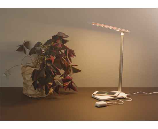 Лампа с беспроводным зарядным устройством 'High Light', белый, Цвет: белый, изображение 2