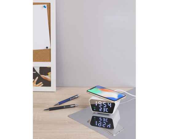 Настольные часы 'Smart Clock' с беспроводным (15W) зарядным устройством, будильником и термометром, белый, Цвет: белый, изображение 2