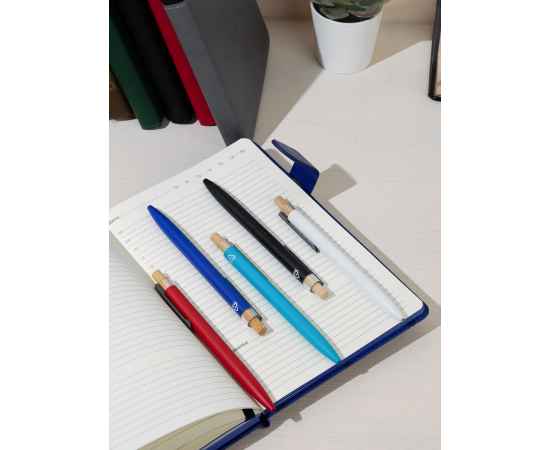 Ручка шариковая 'Matt' из переработанного алюминия и пластика, с кнопкой из бамбука, синий, Цвет: синий, изображение 3