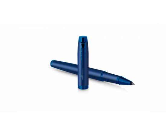 Ручка роллер Parker IM Monochrome Blue, стержень:F, цвет чернил: black, в подарочной упаковке., изображение 4