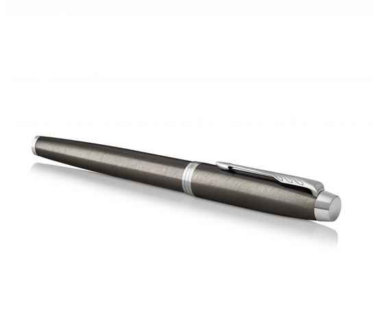 Подарочный набор: Перьевая ручка Parker IM Metal, F221, цвет: Black GT, перо: M и Ежедневник недатированный черный, изображение 6