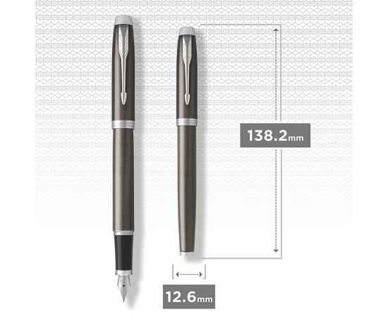Подарочный набор: Перьевая ручка Parker IM Metal, F221, цвет: Black GT, перо: M и Ежедневник недатированный черный, изображение 12