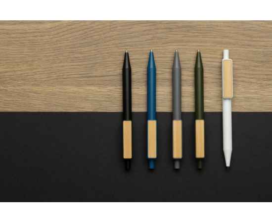 Ручка из переработанного ABS-пластика GRS с бамбуковым клипом, Синий, Цвет: синий,, Размер: , высота 14 см., диаметр 1,1 см., изображение 5