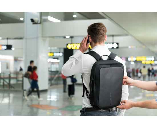 Сумка-рюкзак Bobby Bizz с защитой от карманников, Черный, Цвет: черный, Размер: Длина 28 см., ширина 10 см., высота 41 см., изображение 22